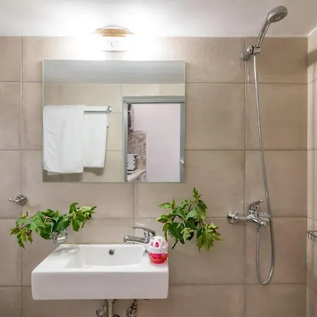 Kokkinos With Pool & Sea View, By Zantewize 公寓式酒店 4*