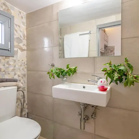 Kokkinos With Pool & Sea View, By Zantewize